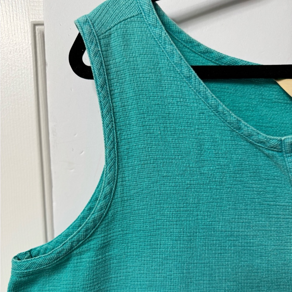 LL Bean, oversized tank, 20, aqua, boat neck w 2 button front, perfect condition - Picture 3 of 14